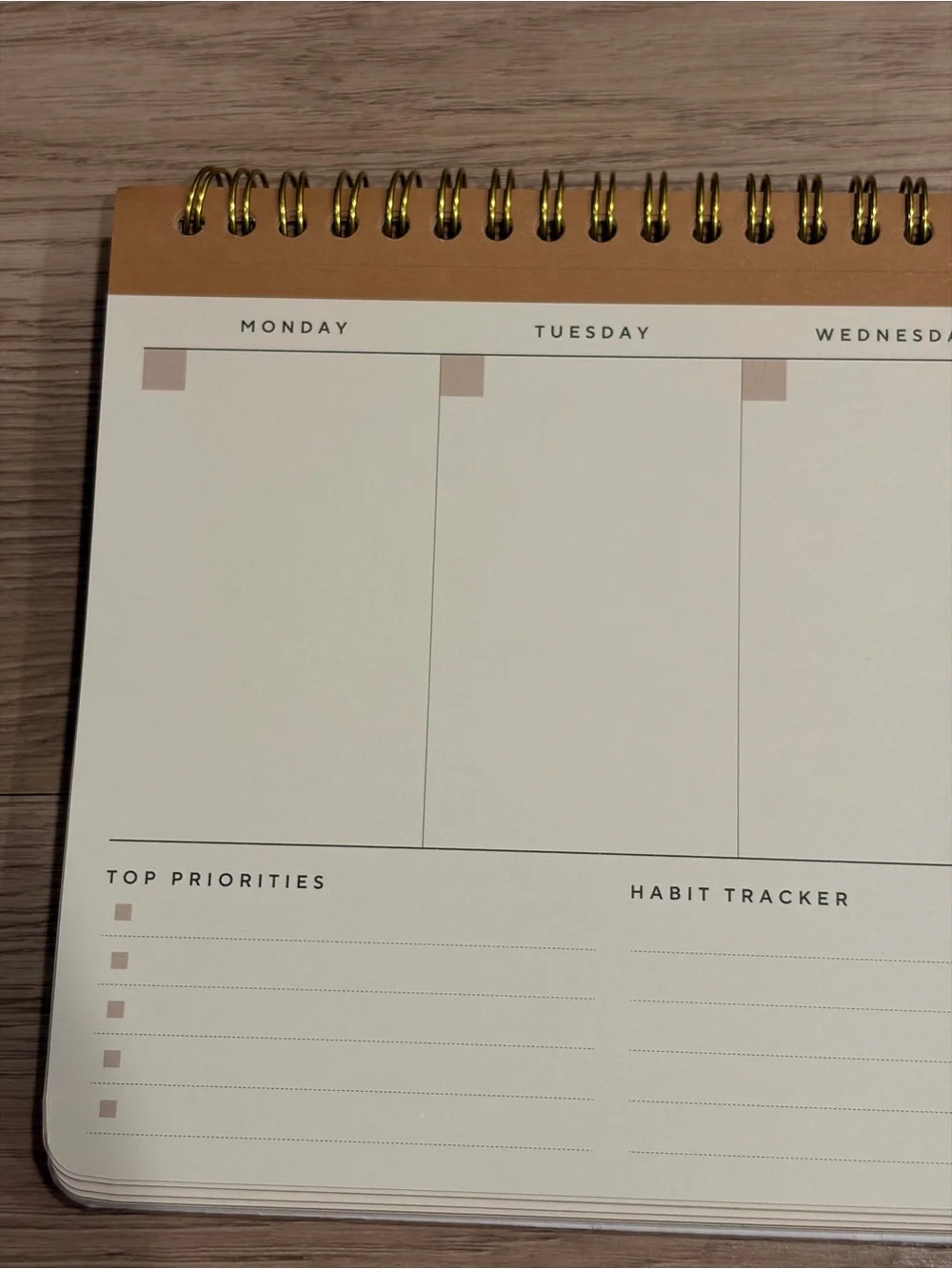 1-Year Undated Weekly Planner - Cream & Gold